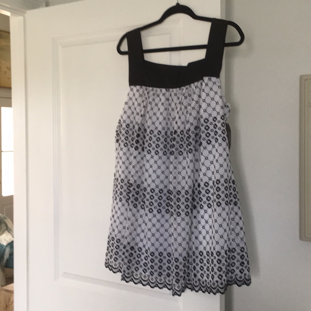 Black & white tunic